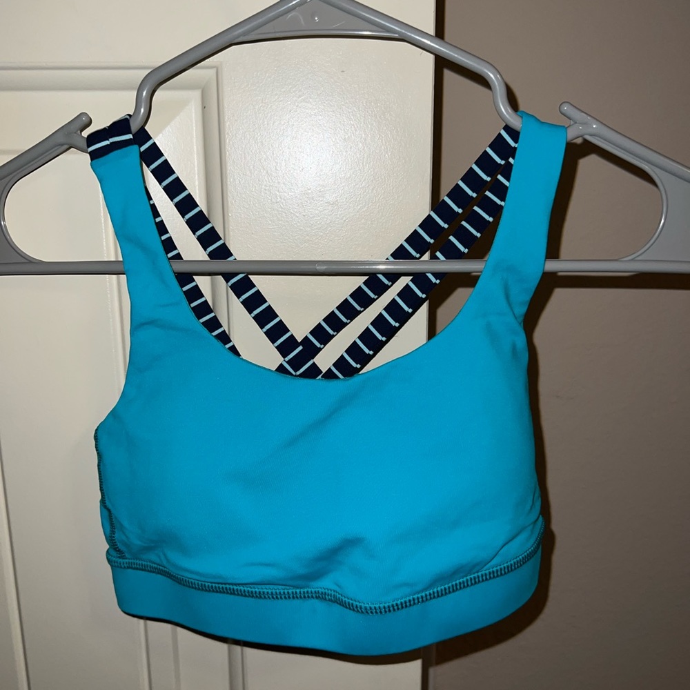 selling lululemon bra